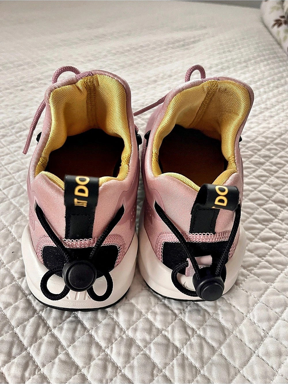Nike Air Huarache plum chalk women sneakers - Picture 3 of 7